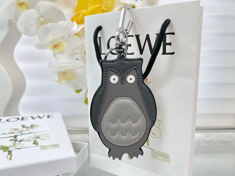 Resilient Loewe Ornaments 269428