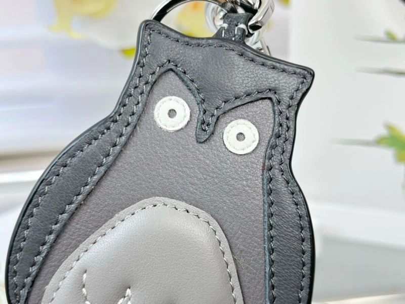 Resilient Loewe Ornaments 269428