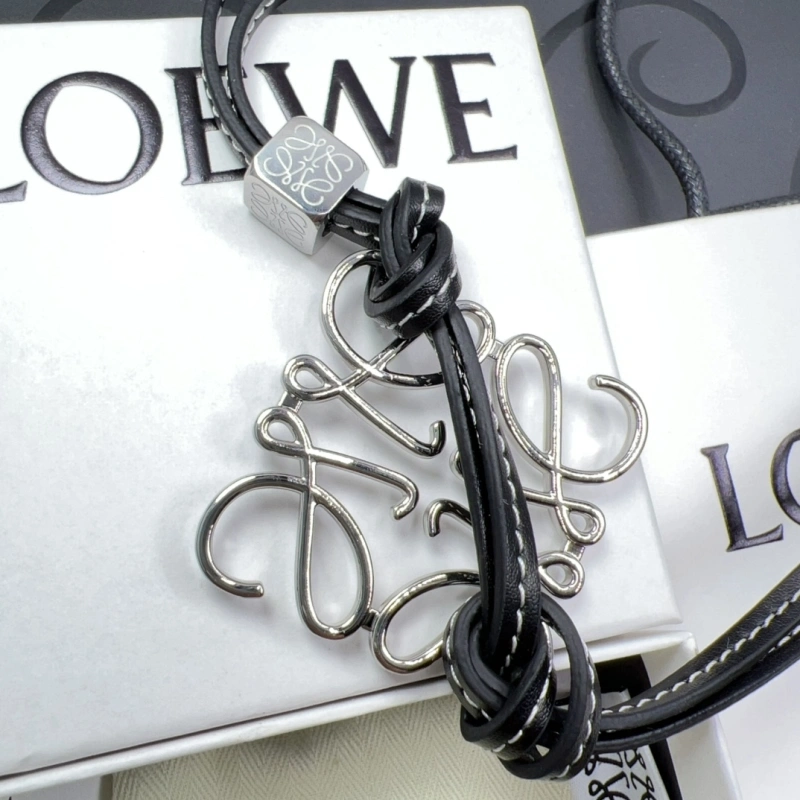 Loewe Ornaments GoAnywhere 269634