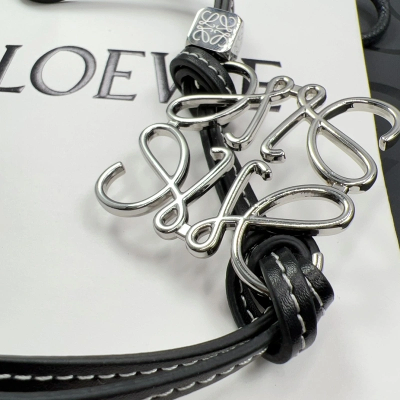 Loewe Ornaments GoAnywhere 269634