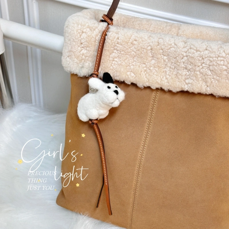 FreshLook Loewe Ornaments 269604