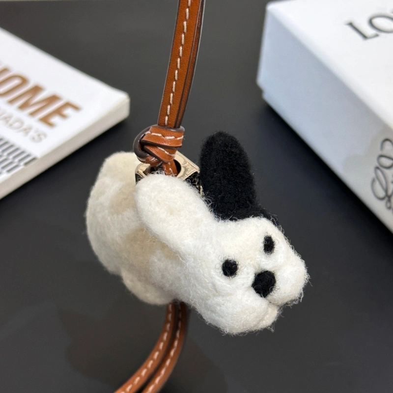 FreshLook Loewe Ornaments 269604