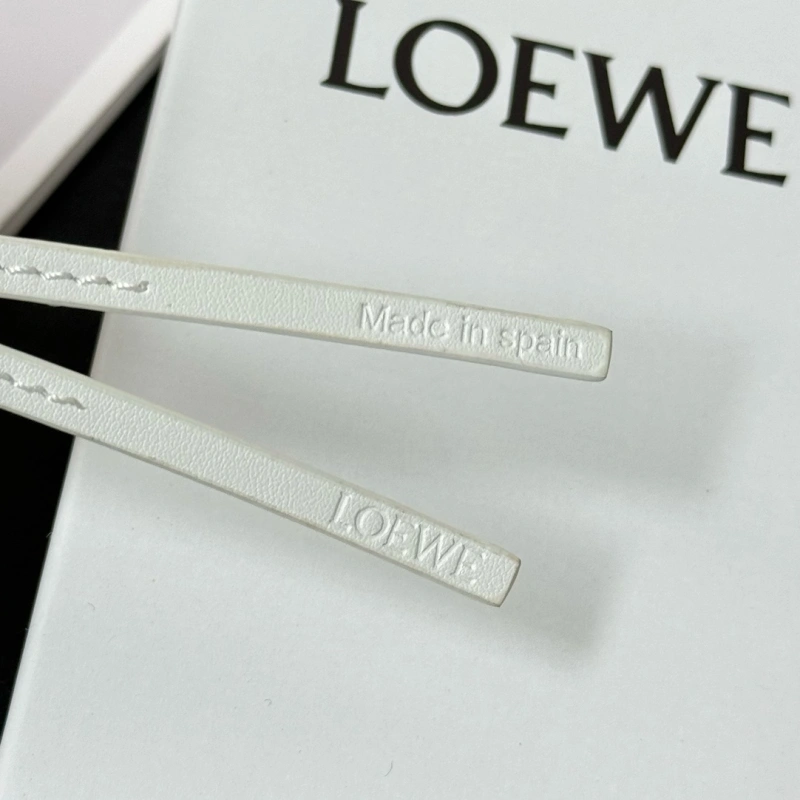 Premium Loewe Ornaments 269590
