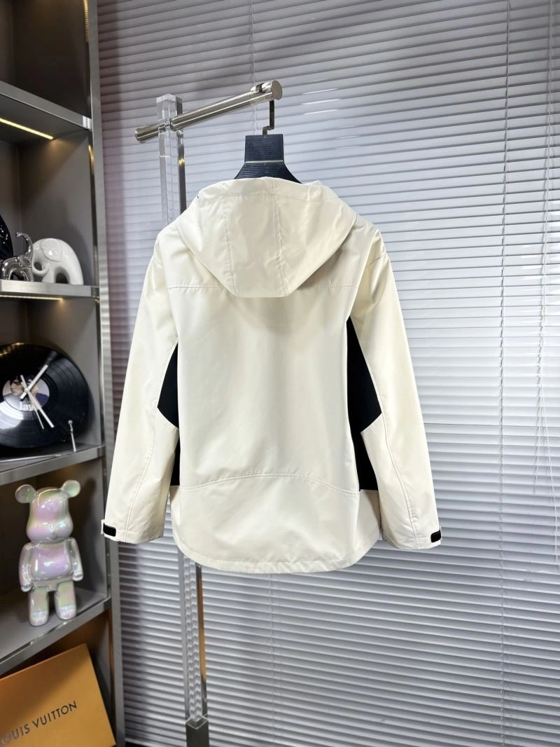 Loewe Outwear ModernLook 160506
