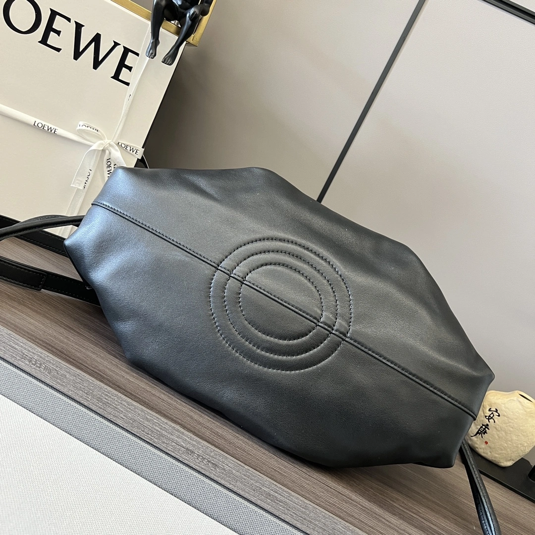 Loewe Paseo Bags Trendsetting 72131