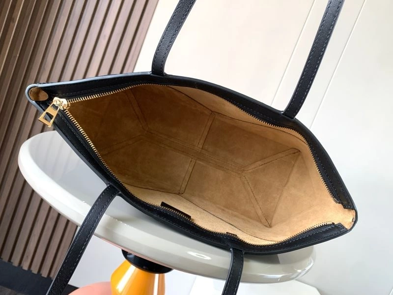 Soft Loewe Paseo Bags 77494