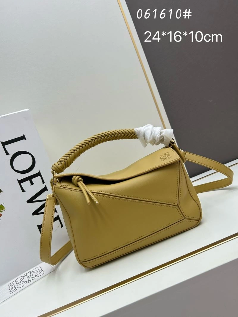 Soft Loewe Puzzle Bags 83737