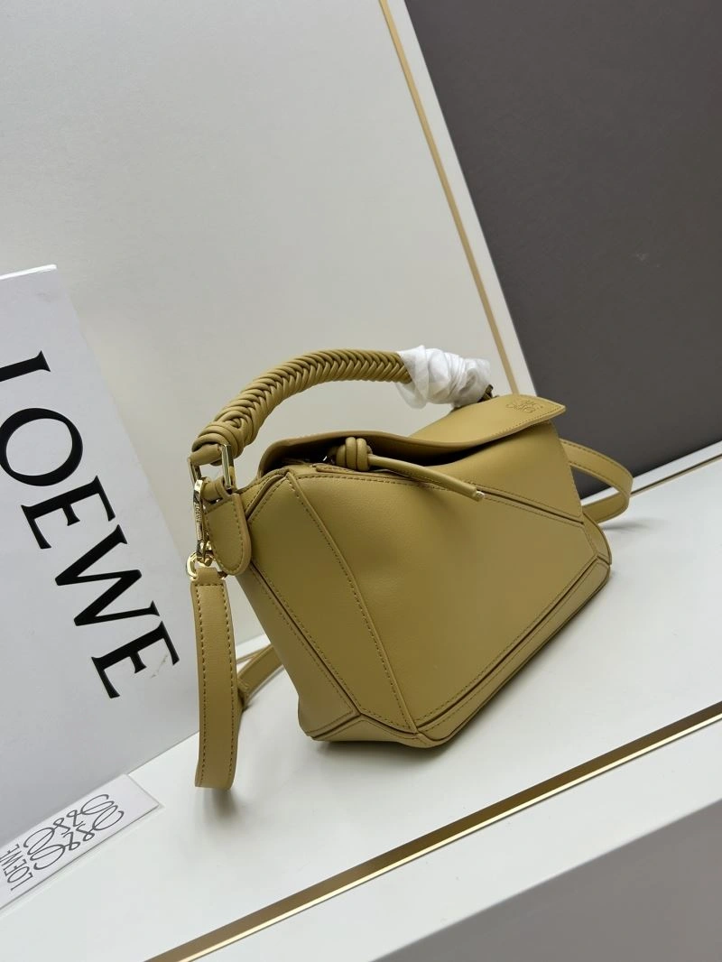 Soft Loewe Puzzle Bags 83737