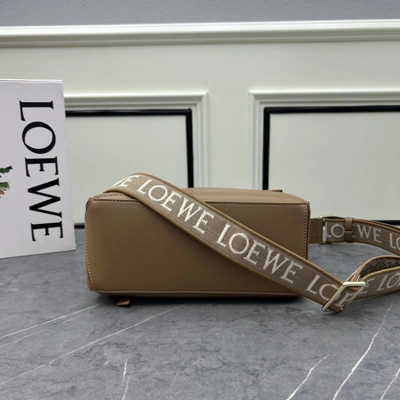 Attractive Loewe Puzzle Bags 83728