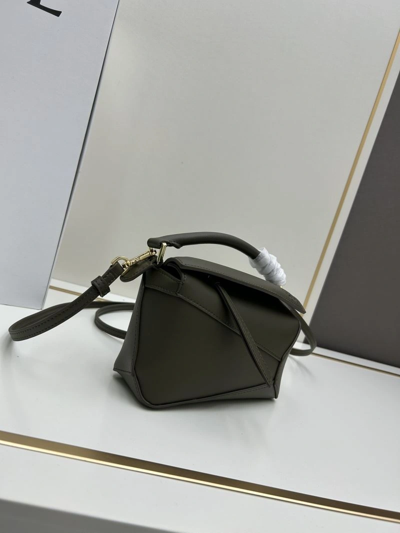Sophisticated Loewe Puzzle Bags 83720