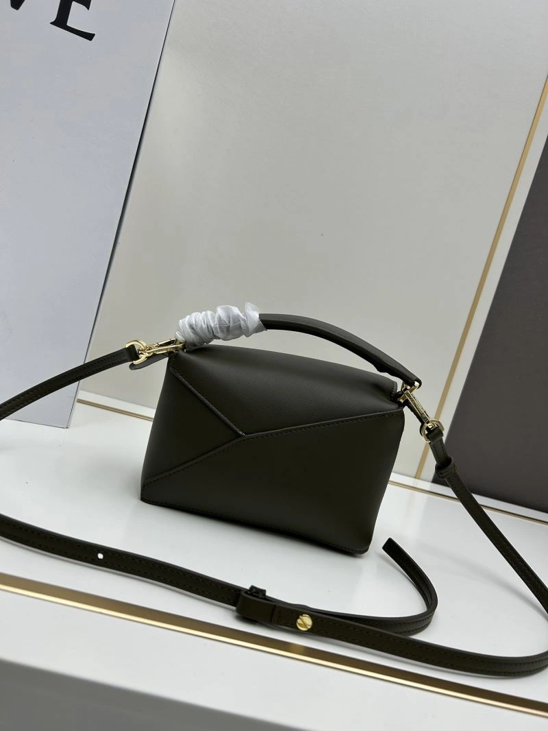 Sophisticated Loewe Puzzle Bags 83720