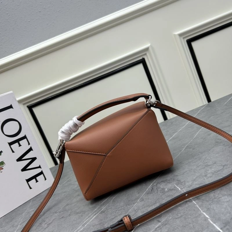 Tailored Loewe Puzzle Bags 83717