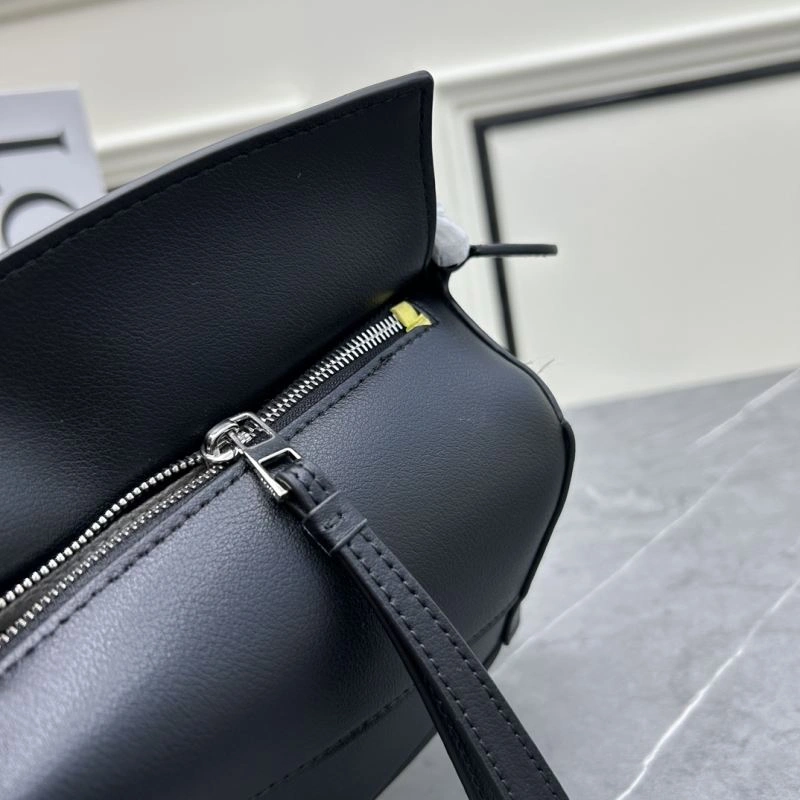 Loewe Puzzle Bags Efficient 83713