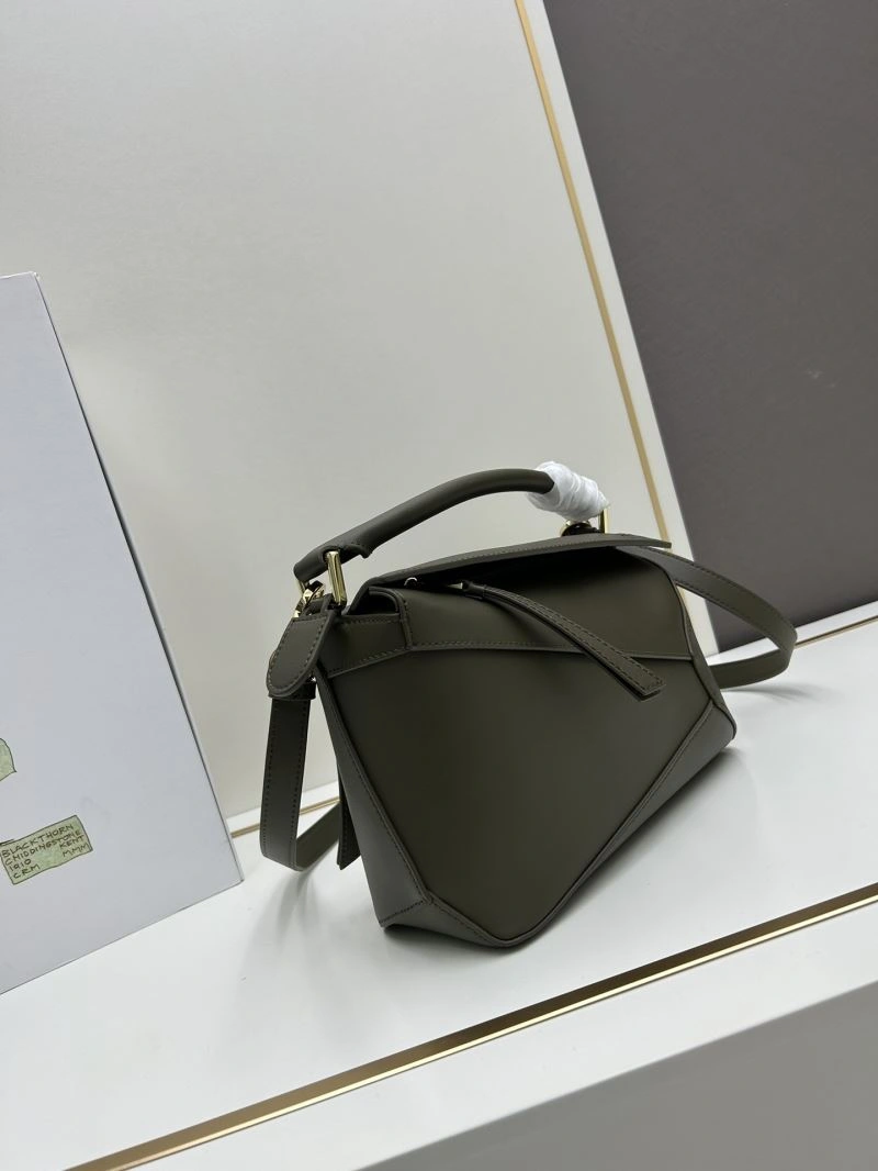 UrbanChic Loewe Puzzle Bags 83718