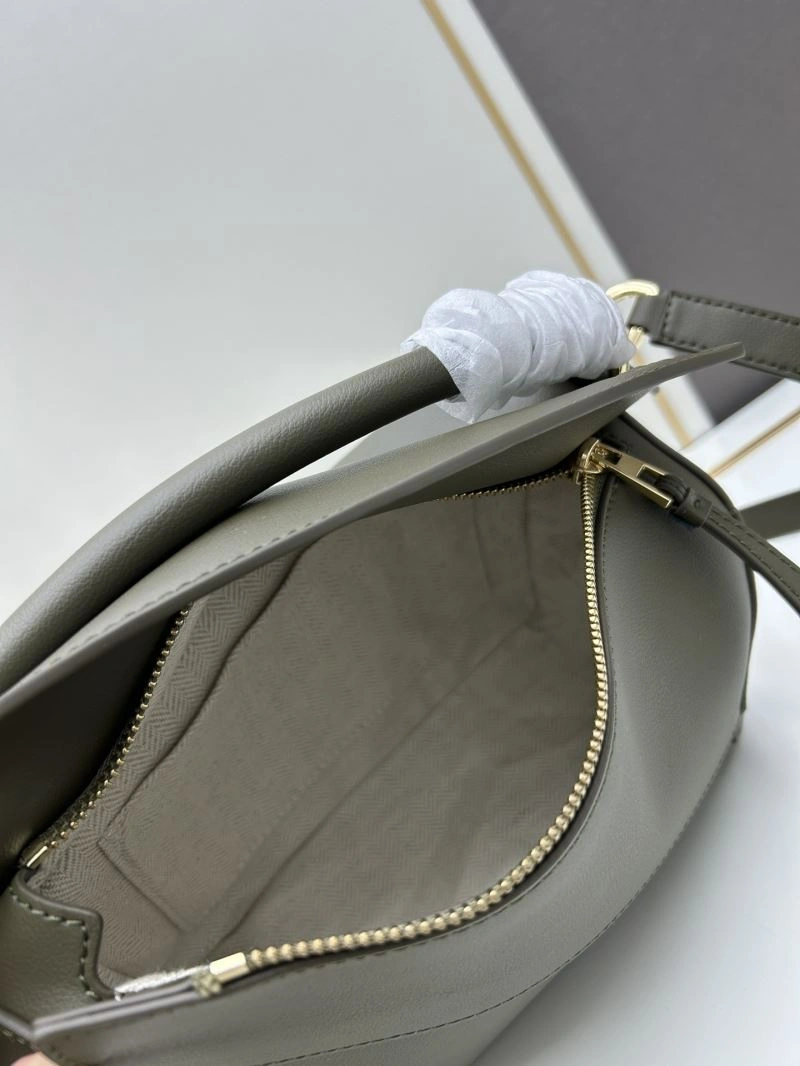 UrbanChic Loewe Puzzle Bags 83718