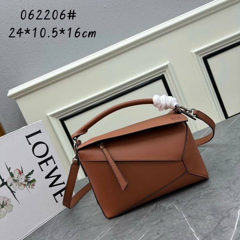 UrbanChic Loewe Puzzle Bags 83734