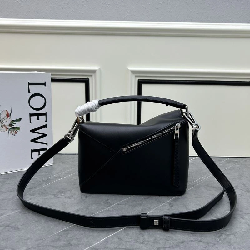 Modern Loewe Puzzle Bags 83712