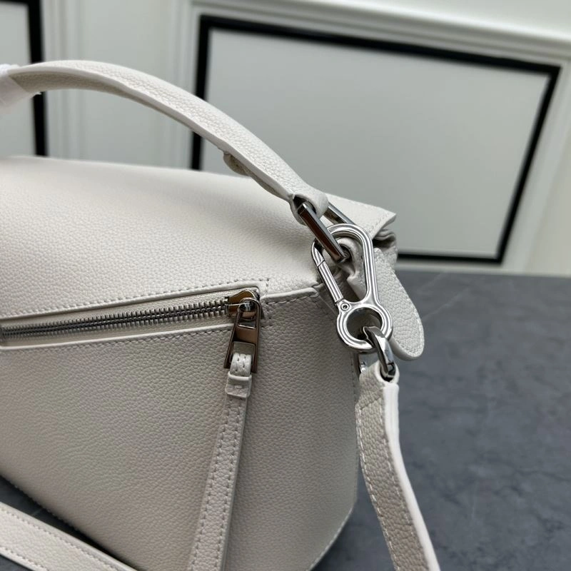 Loewe Puzzle Bags Chic 83702
