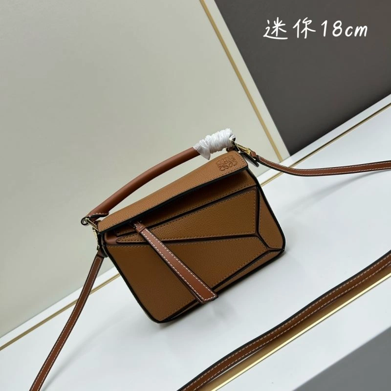 Attractive Loewe Puzzle Bags 83703