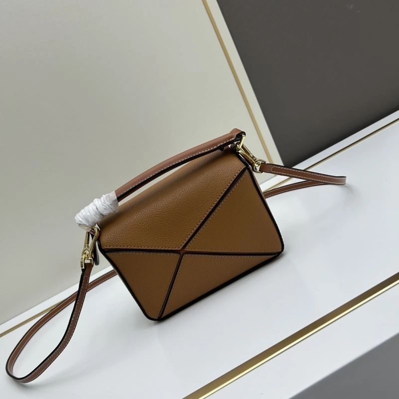 Attractive Loewe Puzzle Bags 83703