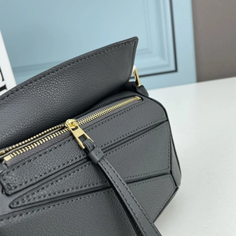 QuickDry Loewe Puzzle Bags 83673