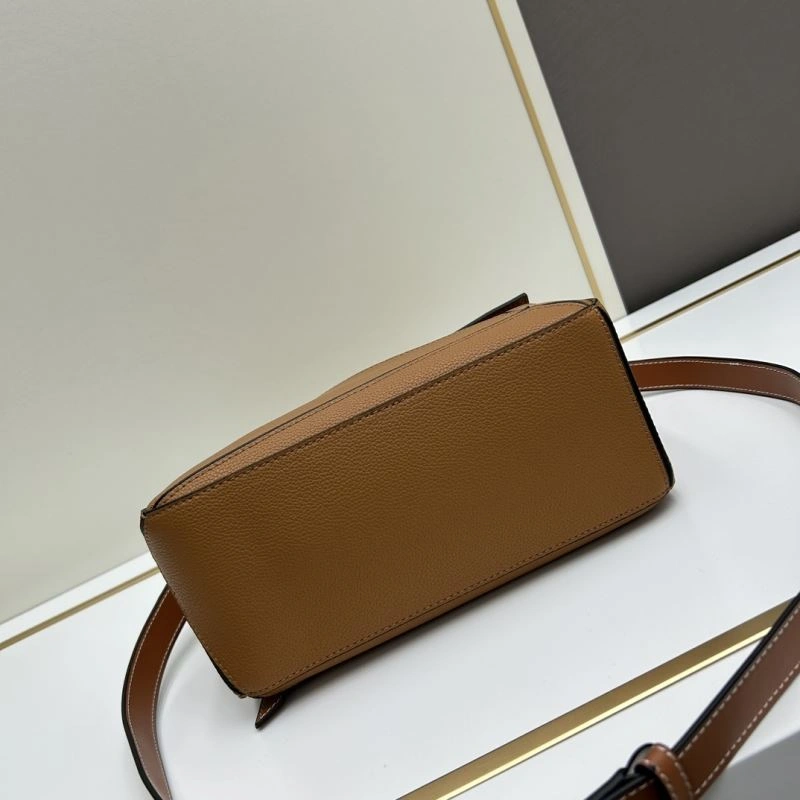 Durable Loewe Puzzle Bags 83661