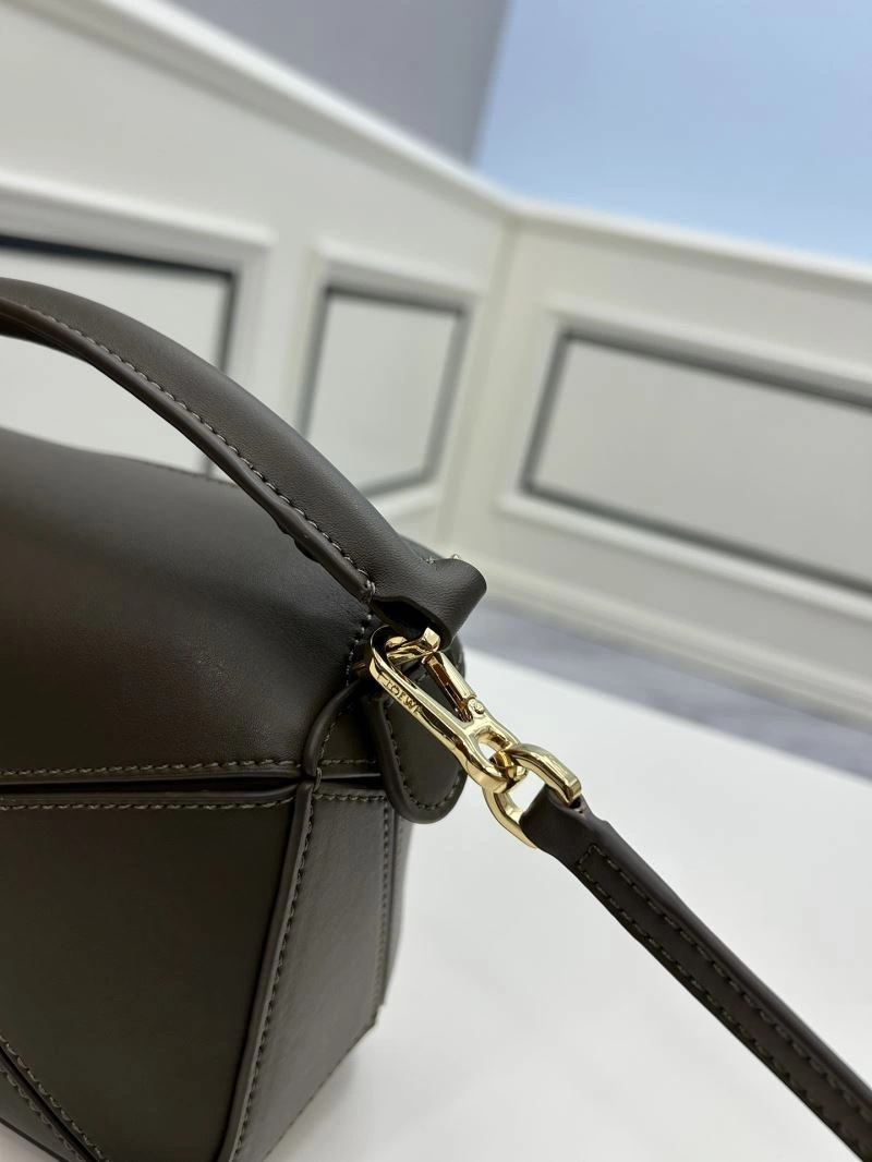 WellDesigned Loewe Puzzle Bags 83700