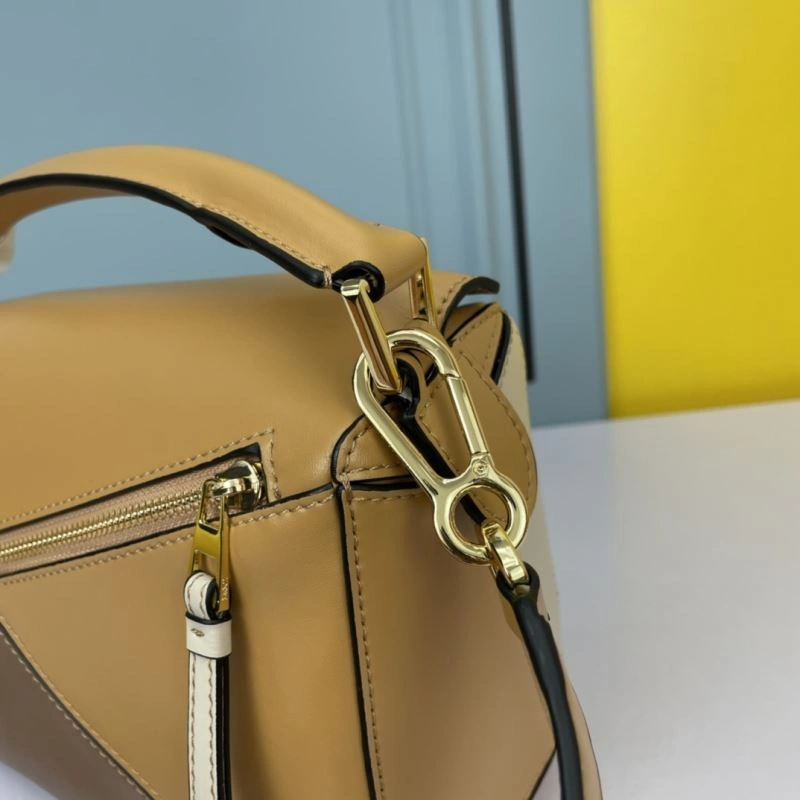 Loewe Puzzle Bags Compact 83660