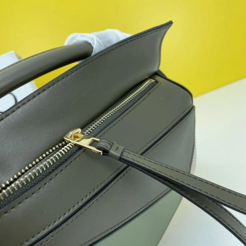 Loewe Puzzle Bags Cozy 83658