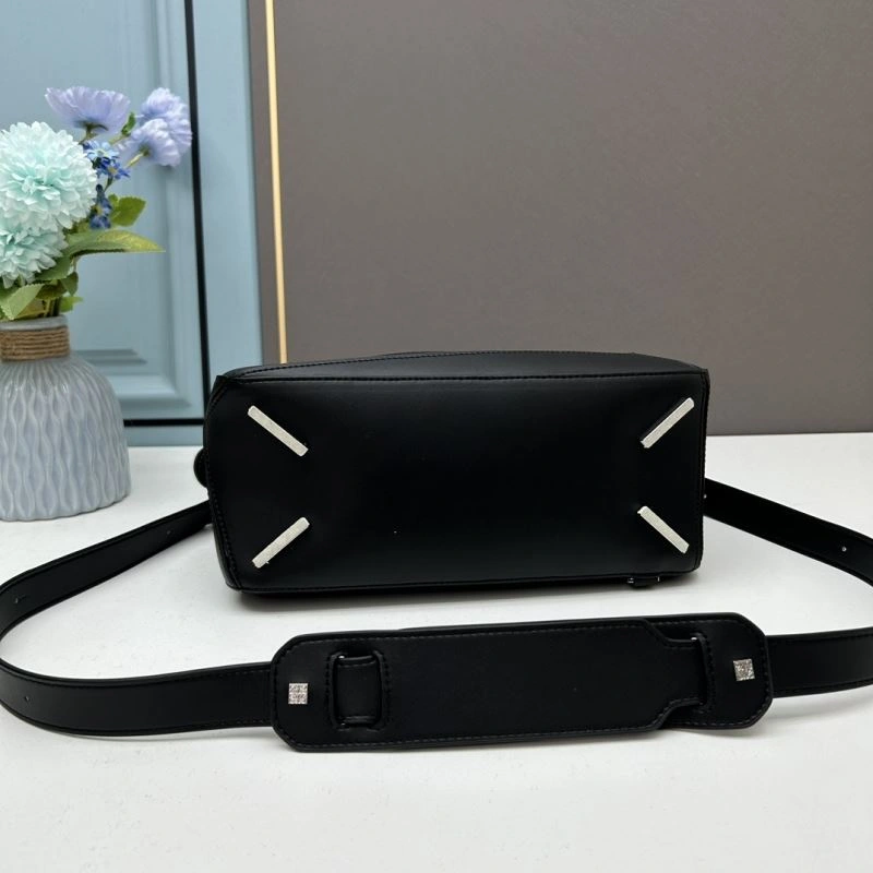 ComfortFit Loewe Puzzle Bags 83647