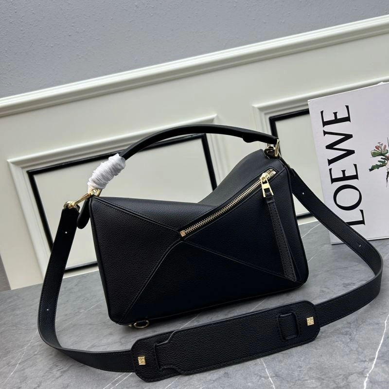 Trendy Loewe Puzzle Bags 83641