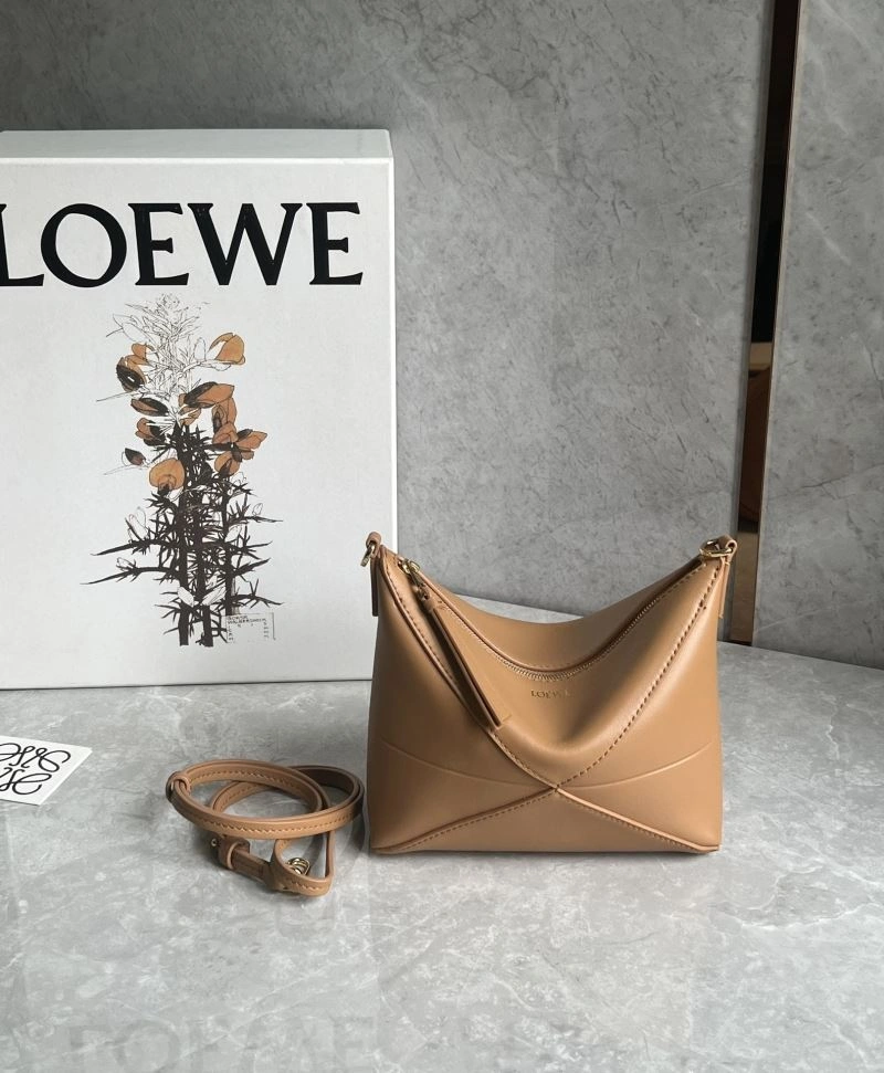 Compact Loewe Puzzle Bags 58440