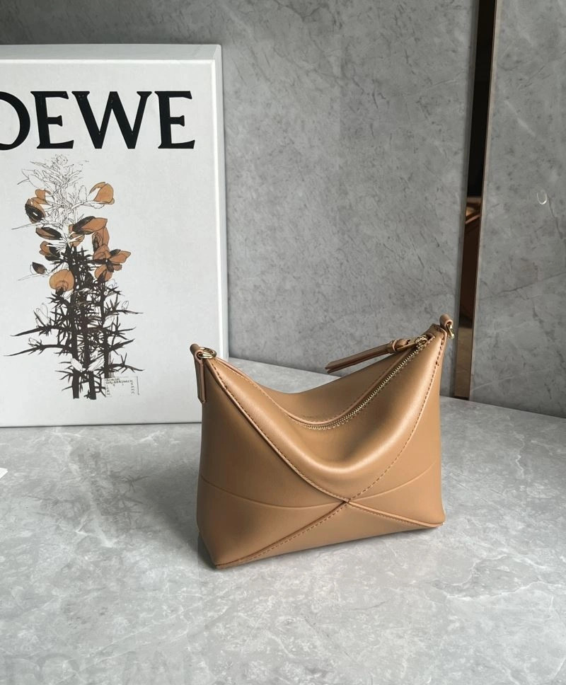 Compact Loewe Puzzle Bags 58440