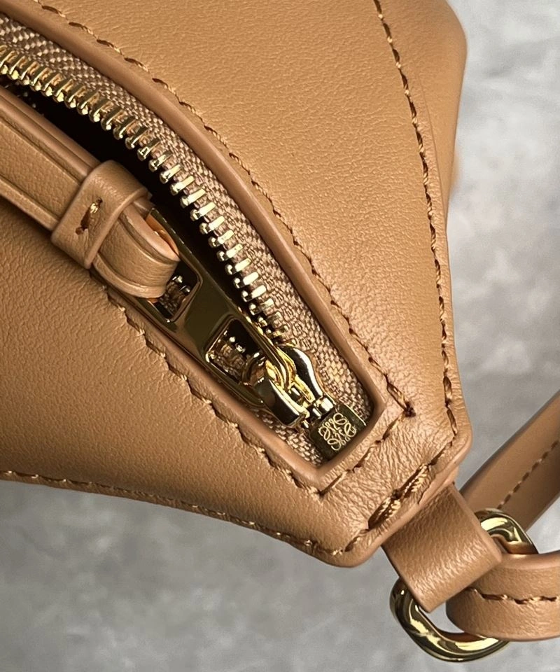 Compact Loewe Puzzle Bags 58440