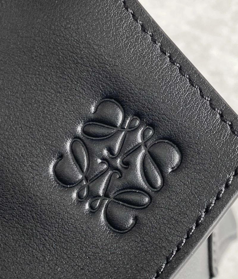 Fashionable Loewe Puzzle Bags 58441