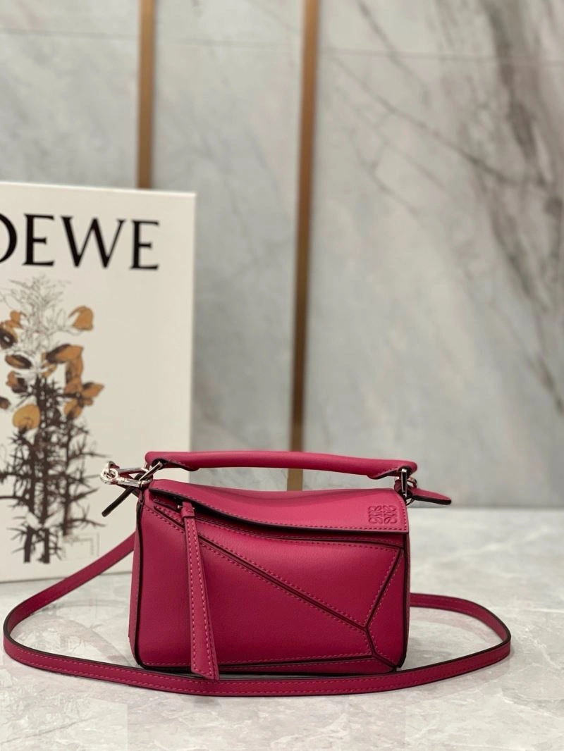 Sleek Loewe Puzzle Bags 58431