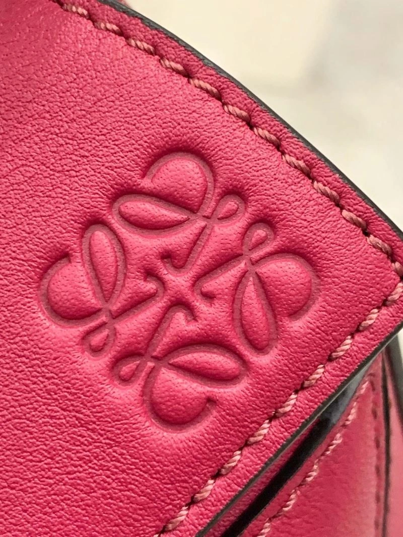 Sleek Loewe Puzzle Bags 58431