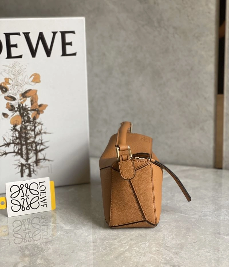 Tailored Loewe Puzzle Bags 58415