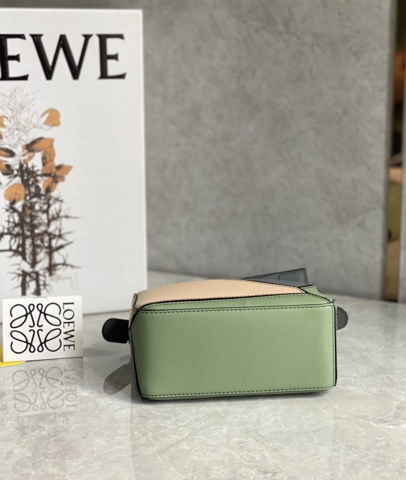 Stylish Loewe Puzzle Bags 58446