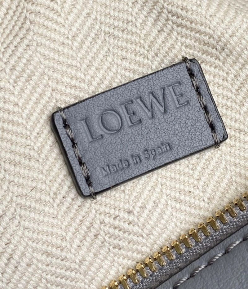 Stylish Loewe Puzzle Bags 58446