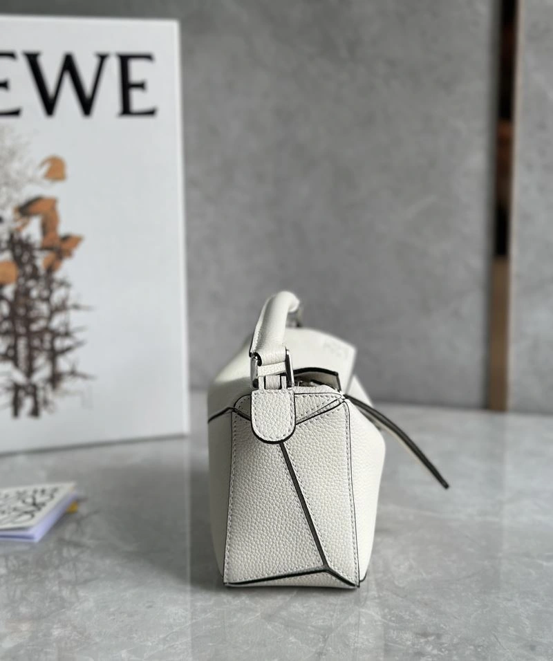 Stretchable Loewe Puzzle Bags 58393