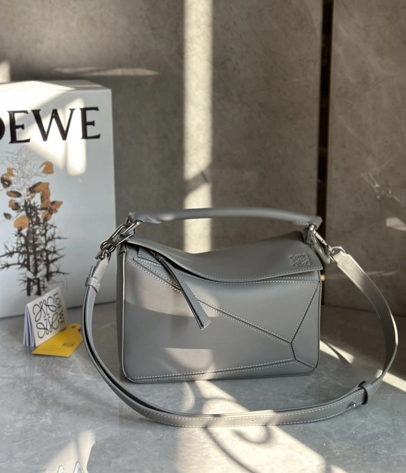 Original Loewe Puzzle Bags 58401