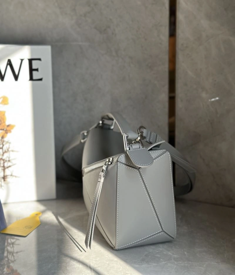 Original Loewe Puzzle Bags 58401