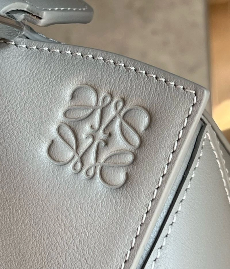 Original Loewe Puzzle Bags 58401