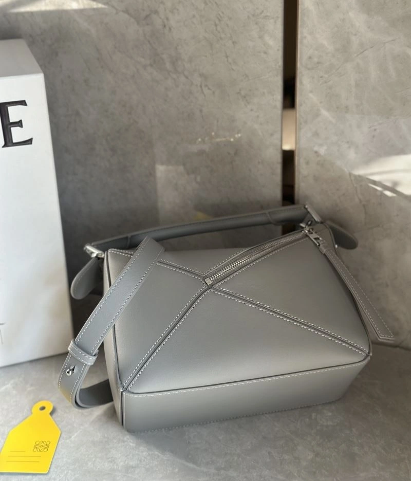 Original Loewe Puzzle Bags 58401