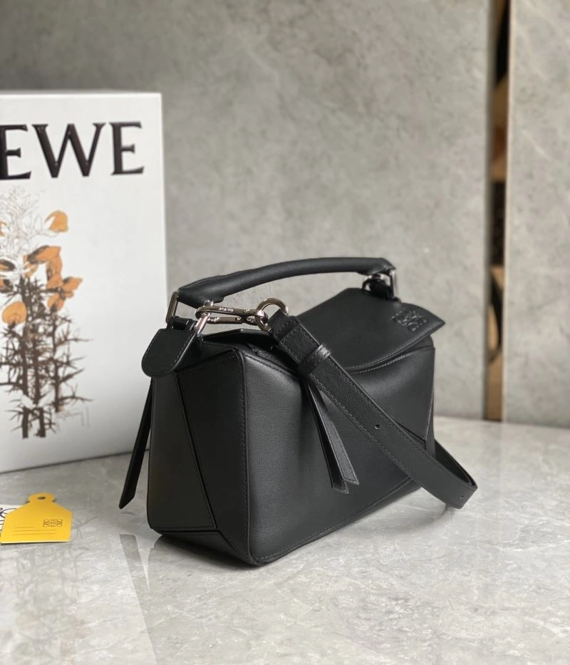 Loewe Puzzle Bags FashionForward 58391
