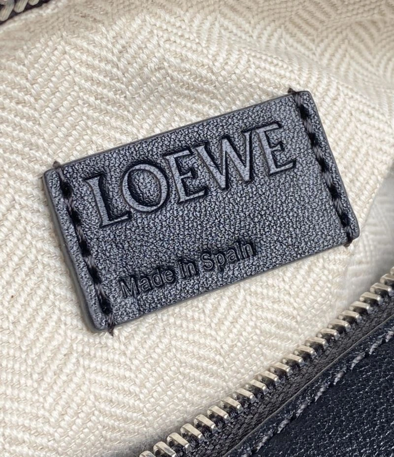 Loewe Puzzle Bags FashionForward 58391