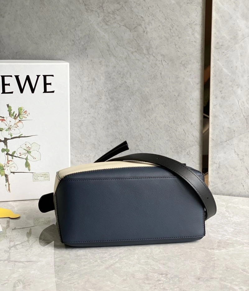 WeatherProof Loewe Puzzle Bags 58384
