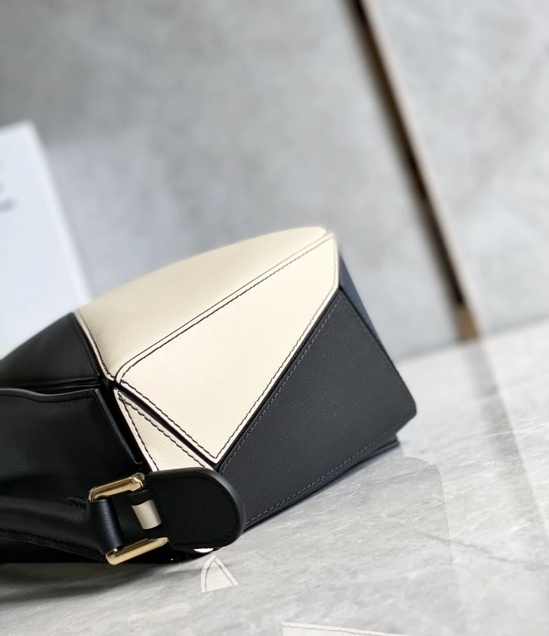 WeatherProof Loewe Puzzle Bags 58384