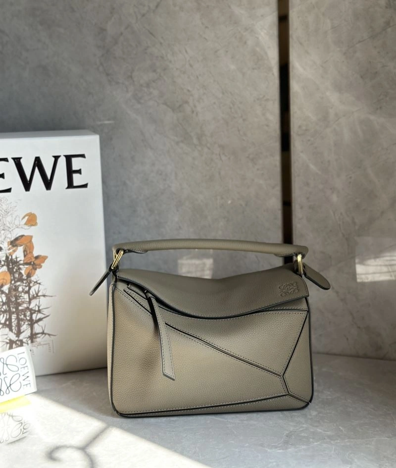 WellDesigned Loewe Puzzle Bags 58425